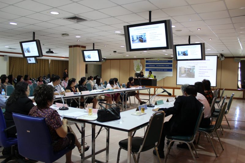 ภาพภาพสำนักหอสมุดกลางรับการตรวจประเมินคุณภาพการศึกษาจาก คณะกรรมการผู้ตรวจประเมินคุณภาพการศึกษาภายใน ระดับสถาบัน ปีการศึกษา 2556 (9 ก.ย. 2556)