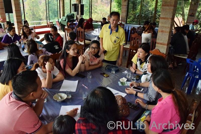 ภาพบุคลากรระดมความคิดเพื่อกำหนดโครงการใหม่ๆ ของงานประจำปี 2563
