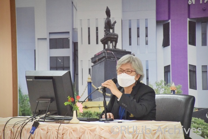 ภาพนางศุภมาศ กิจจาการ หัวหน้างานประกันคุณภาพการศึกษา และผู้แทนฝ่ายบริหารด้านคุณภาพ (QMR) รายงานผลการดำเนินงานจากรอบการตรวจครั้งที่ผ่านมา ภาพนางศุภมาศ กิจจาการ หัวหน้างานประกันคุณภาพการศึกษา และผู้แทนฝ่ายบริหารด้านคุณภาพ (QMR) รายงานผลการดำเนินงานจากรอบการตรวจครั้งที่ผ่านมา