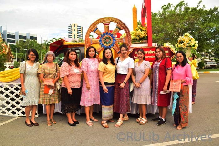 24 - 25 ก.ค. 2566 บุคลากรสำนักหอสมุดกลาง ร่วมโครงการถวายเทียนพรรษา ประจำปี 2566