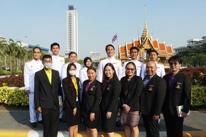 ภาพบุคลากรสำนักหอสมุดกลาง ร่วมงานวันพ่อขุนรามคำแหงมหาราช ภาพบุคลากรสำนักหอสมุดกลาง ร่วมงานวันพ่อขุนรามคำแหงมหาราช