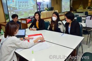คุณฐิติรัตน์ พาณิชยางกู ตรวจประเมิน งานนโยโบบายและแผน