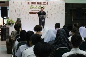ภาพพิธีเปิดโครงการ RU Book Fair 2024 : Book Café