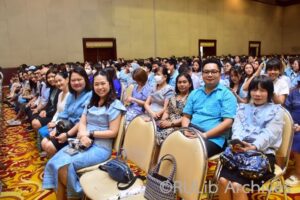 ภาพบุคลากรสำนักหอสมุดกลาง เข้าร่วมโครงการรามคำแหงรวมใจแต่งผ้าไทยเฉลิมพระเกียรติสมเด็จพระนางเจ้าสิริกิติ์ฯ