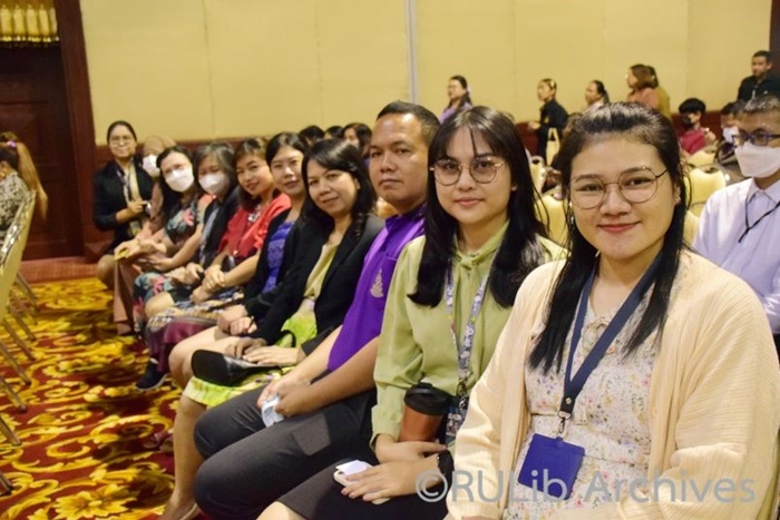 ภาพชุด 9 ต.ค. 2567 บุคลากรสำนักหอสมุดกลาง ร่วมประชุมชี้แจงแนวทางการปฏิบัติงานควบคุมการสอบไล่ ภาคการศึกษาที 1 ปี 2567