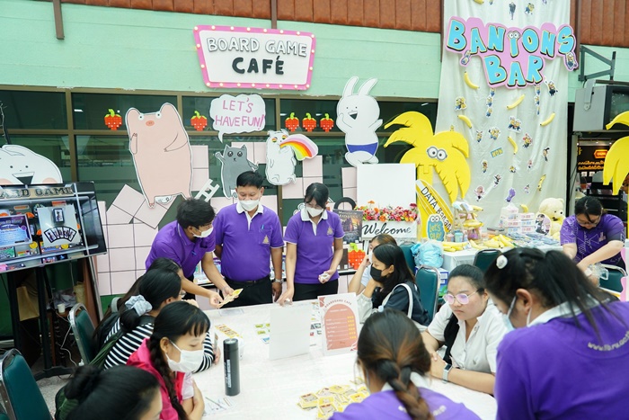 ภาพบูทกิจกรรม "Bangna Board game 101" โดยฝ่ายห้องสมุดวิทยาเขตบางนา