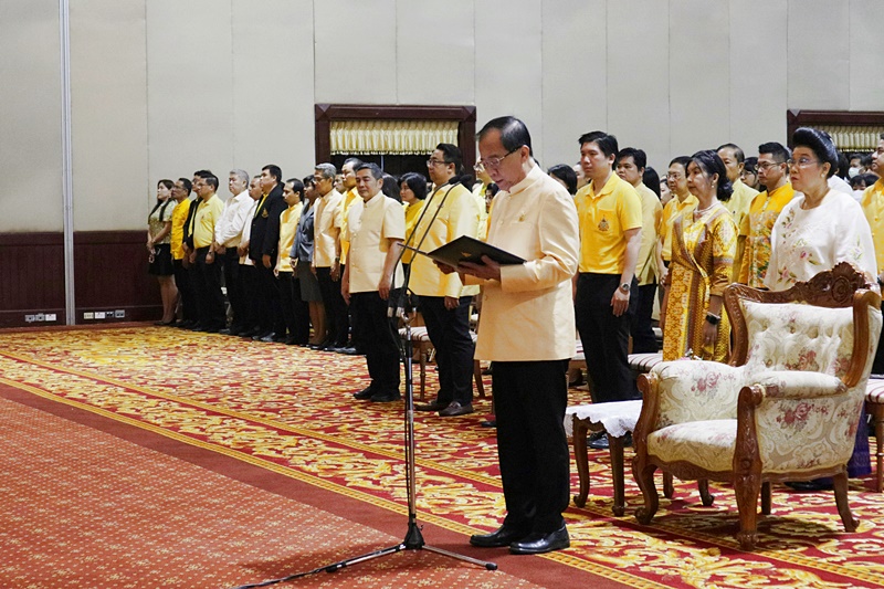 ภาพประะธานพิธีกล่าวน้อมรำลึกในพระมหากรุณาธิคุณฯ