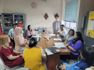 ภาพวันที่ 17 มิถุนายน 2568 การตรวจติดตามฯ หน่วยส่งเสริมกิจการห้องสมุดวิทยาเขตบางนา ฝ่ายห้องสมุดวิทยาเขตบางนา