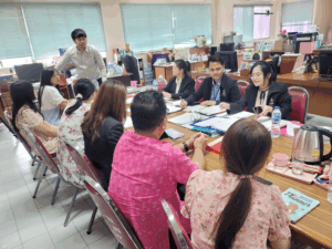 ภาพวันที่ 17 มิถุนายน 2568 การตรวจติดตามฯ หน่วยบริการทรัพยากรและสารสนเทศ ห้องสมุดวิทยาเขตบางนา (บริการตอบคำถาม+บริการวารสารและเอกสาร) ฝ่ายห้องสมุดวิทยาเขตบางนา