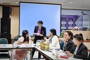 ภาพบรรยากาศ ระหว่างการทำกิจกรรมเชิงปฏิบัติการ (Workshop) ในช่วงบ่าย