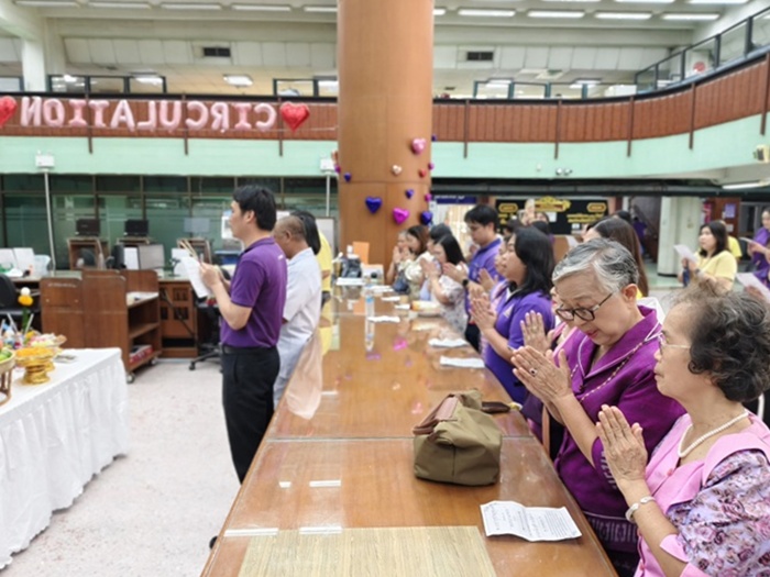 ภาพบรรยากาศ พิธีสักการะพระบาทสมเด็จพระพุทธยอดฟ้าจุฬาโลกมหาราช (รัชกาลที่ 1)