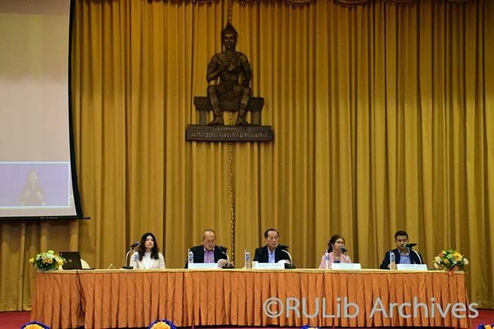 ภาพประธานคณะกรรมการฝ่ายต่าง ๆ ร่วมชี้แจง แนวทางปฏิบัติงานและแนวปฏิบัติการควบคุมการสอบไล่ (7 ต.ค. 2568)