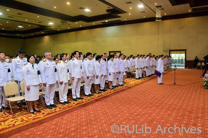 ภาพผู้ช่วยศาสตราจารย์วุฒิศักดิ์ ลาภเจริญทรัพย์ รักษาราชการแทนอธิการบดีมหาวิทยาลัยรามคำแหง เป็นประธานในพิธี