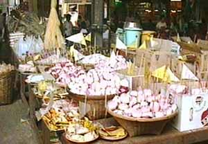 ภาพประเพณีทิ้งกระจาด